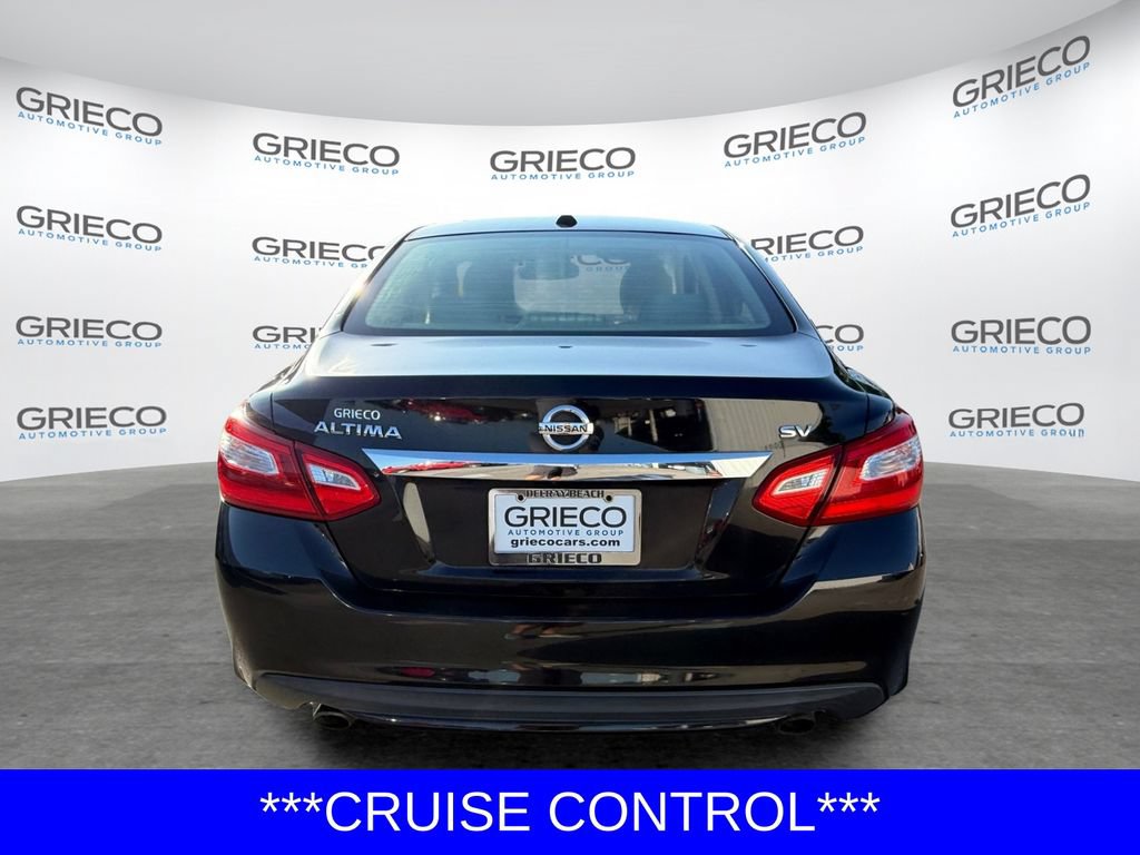 Used 2016 Nissan Altima 2.5 SV w/ Convenience Package FWD image 6