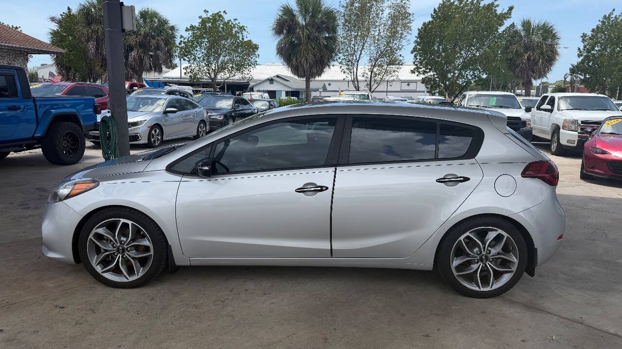 Used 2016 Kia Forte SX FWD image 8