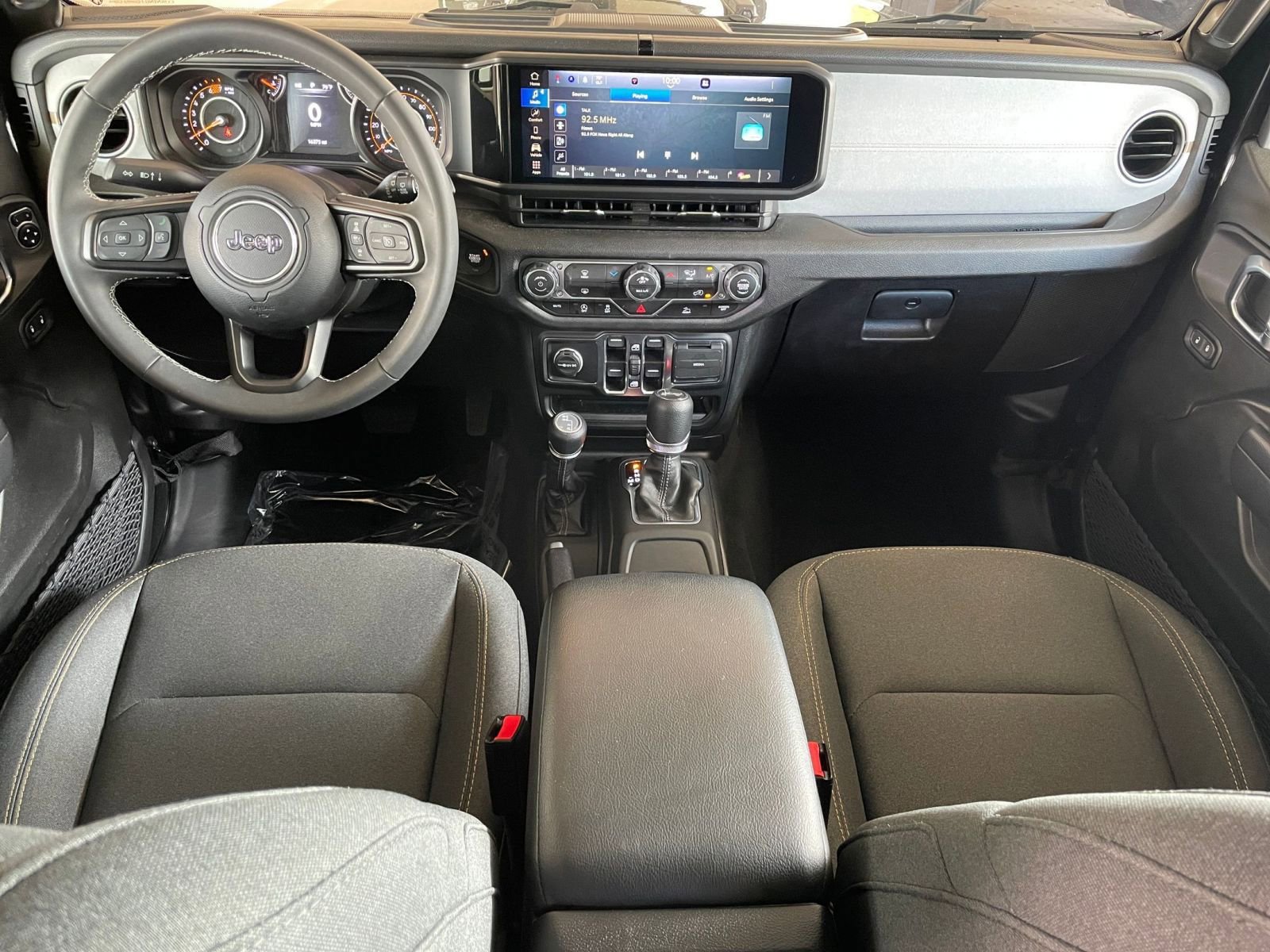 Used 2025 Jeep Wrangler Unlimited Sport AWD/4WD image 42