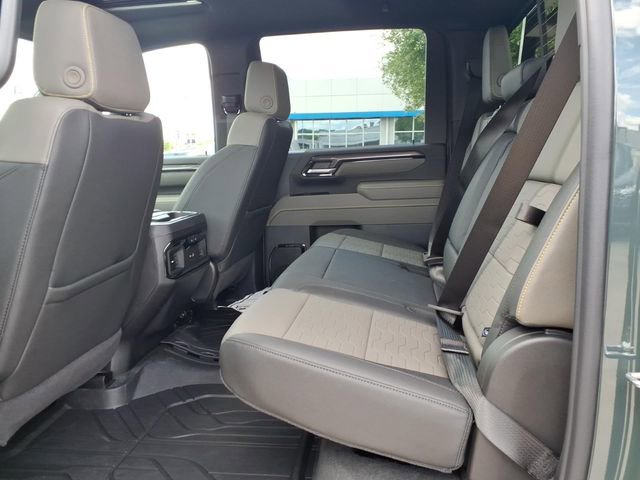 Used 2026 Chevrolet Silverado 2500 ZR2 w/ LPO, Dark Essentials Package image 19
