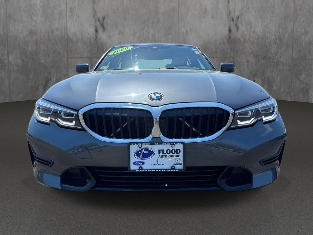 Used 2020 BMW 330i xDrive Sedan w/ Premium Package AWD/4WD image 8