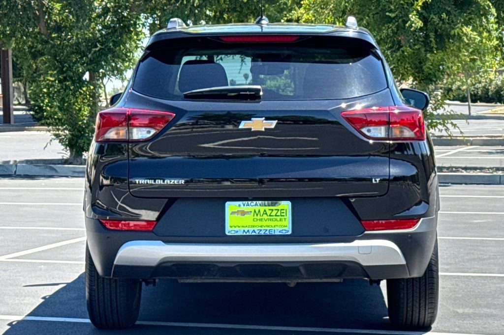 Used 2026 Chevrolet TrailBlazer LT w/ Driver Confidence Package FWD image 11