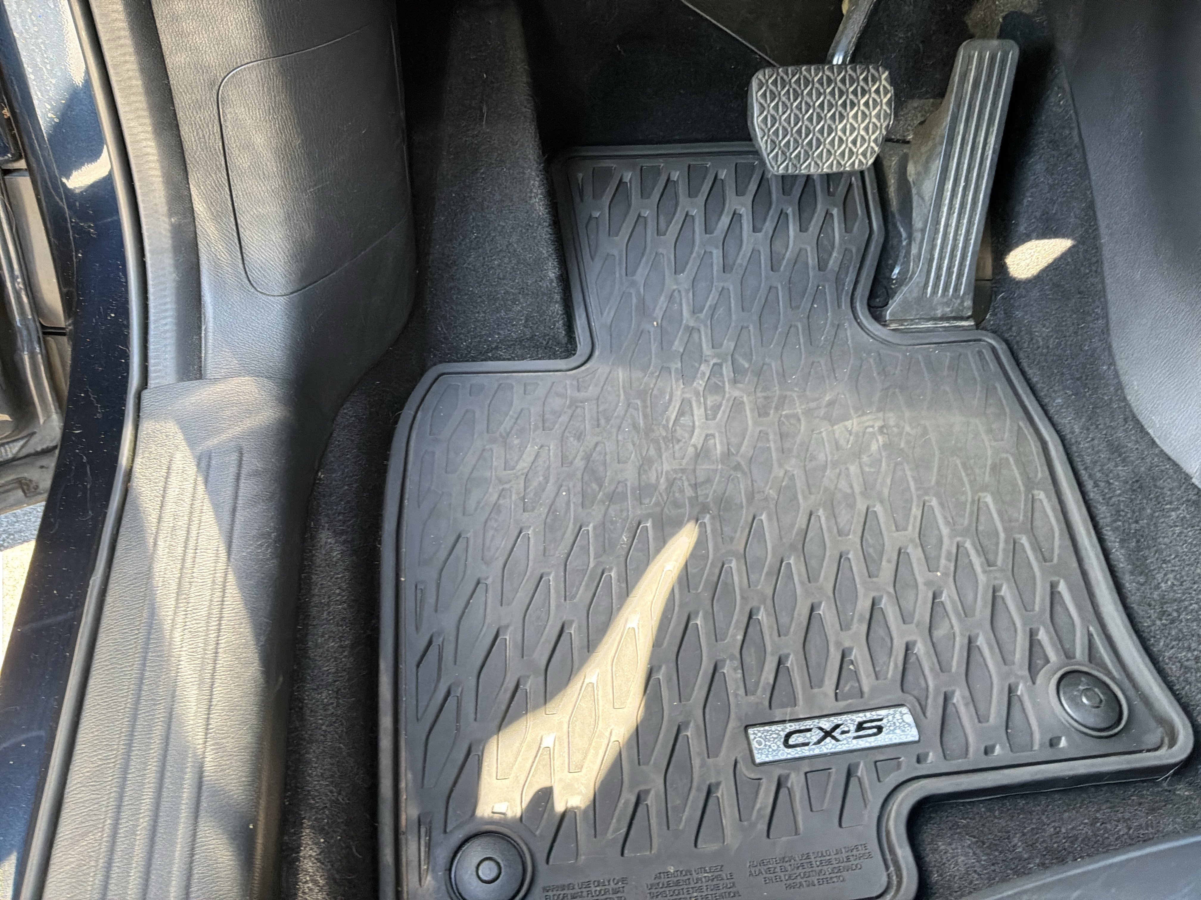 Used 2020 MAZDA CX-5 Touring FWD image 17
