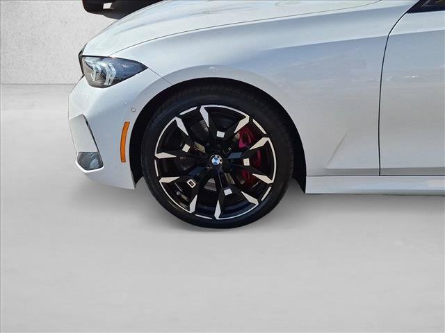 Certified 2025 BMW 330i xDrive Sedan w/ M Sport Package AWD/4WD image 24