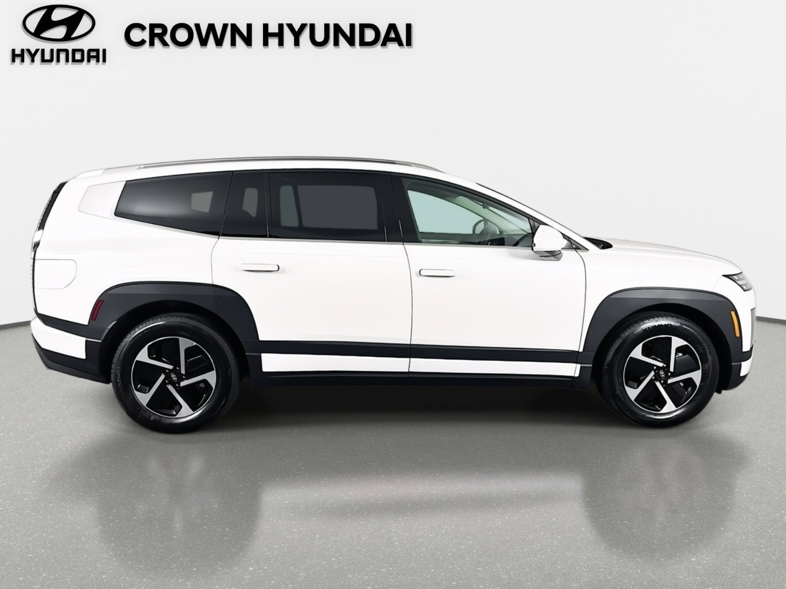 New 2026 Hyundai Ioniq 9 SE AWD/4WD image 8