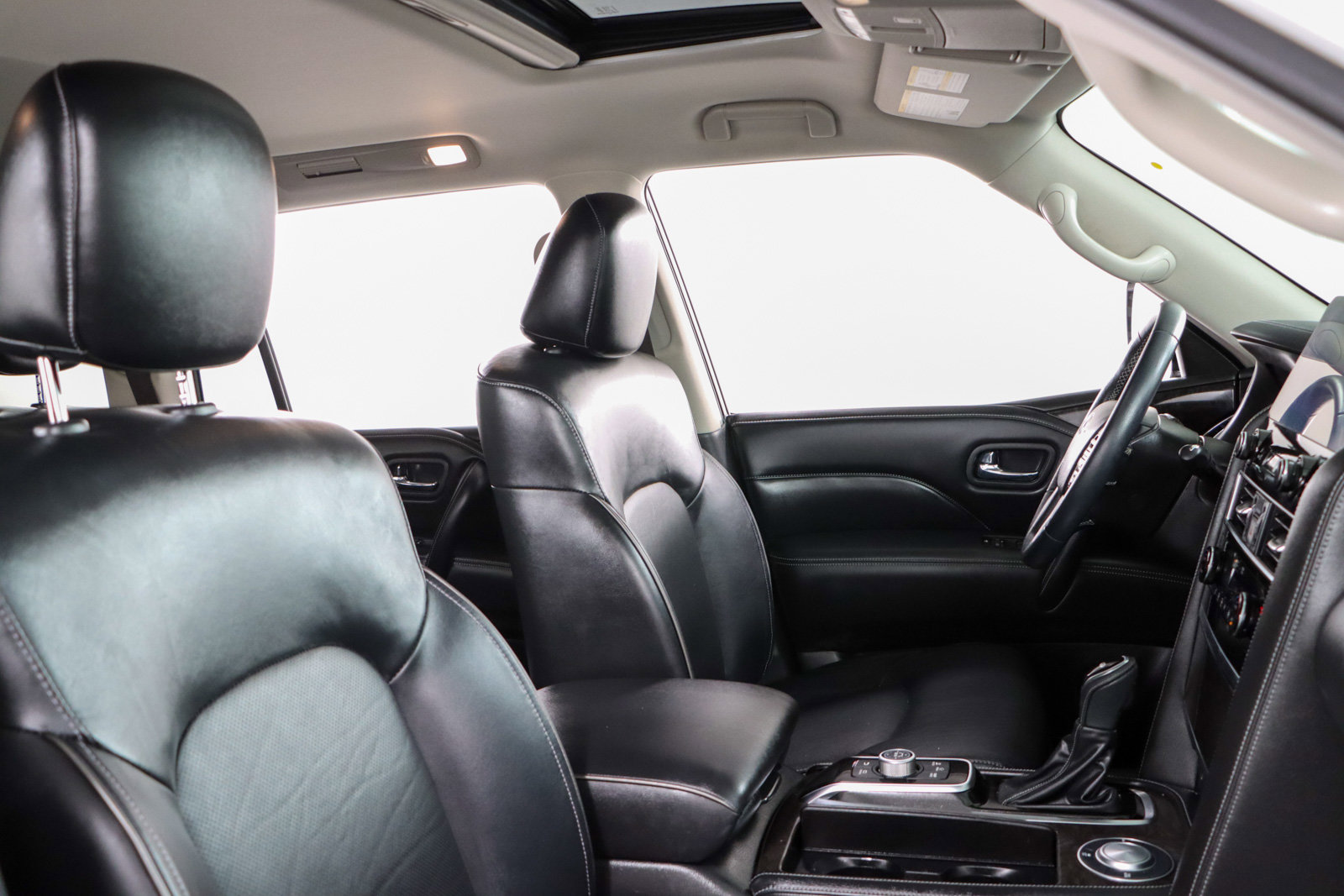 Used 2024 INFINITI QX80 Luxe w/ Cargo Package image 30