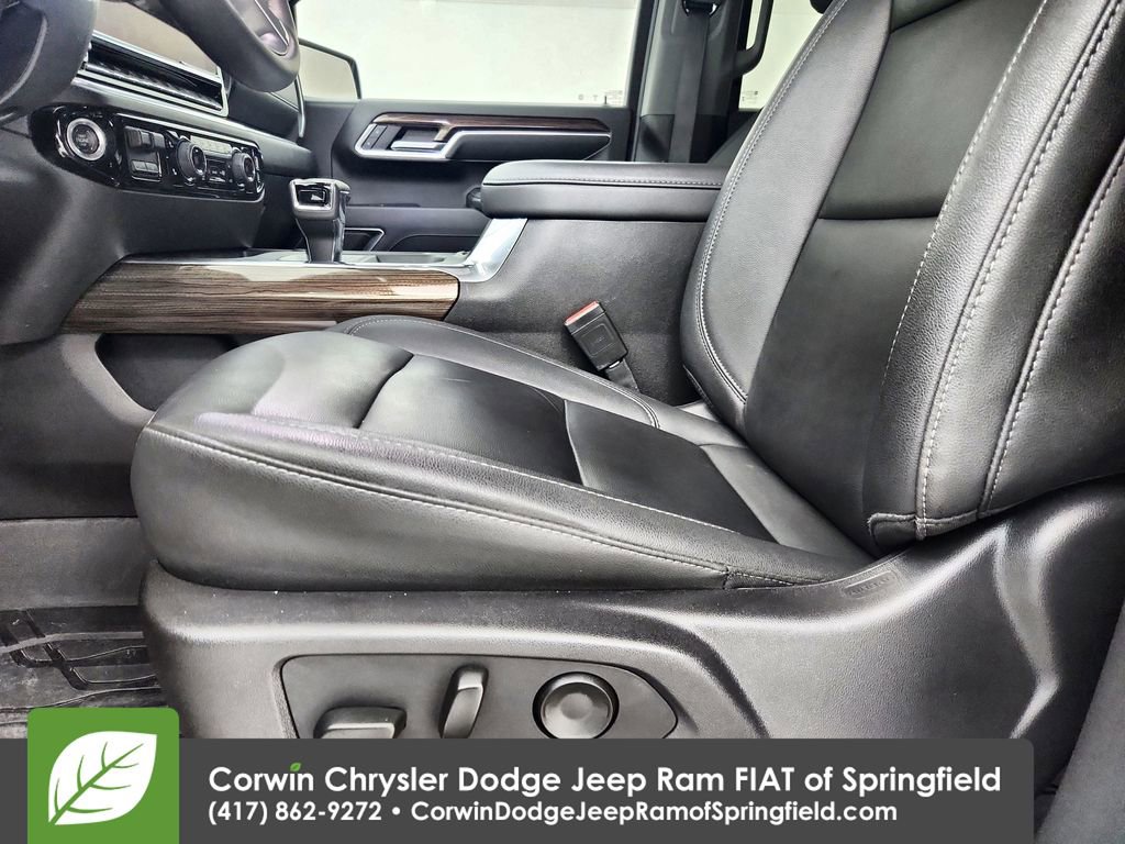 Used 2024 Chevrolet Silverado 1500 RST w/ Redline Edition image 19