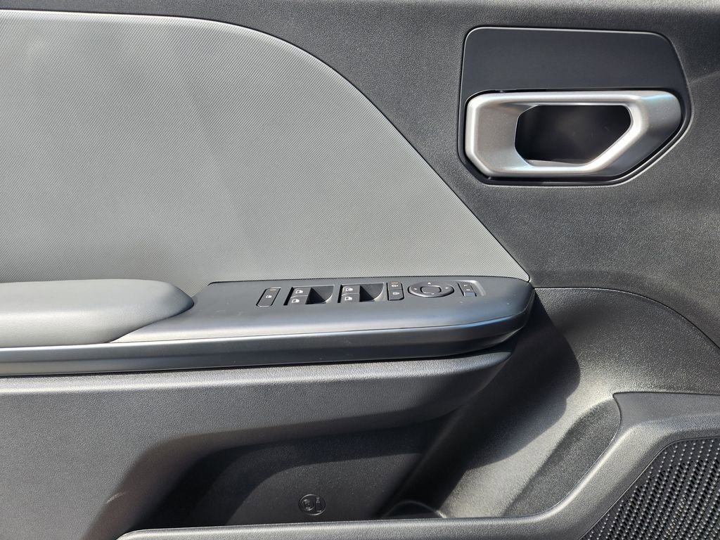 New 2026 Kia K4 FWD image 18