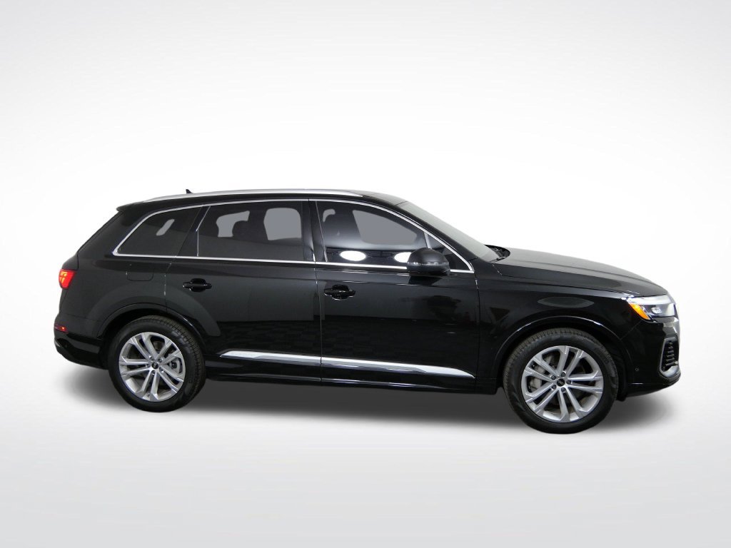 Used 2026 Audi Q7 3.0T Premium Plus w/ Premium Plus Package AWD/4WD image 2