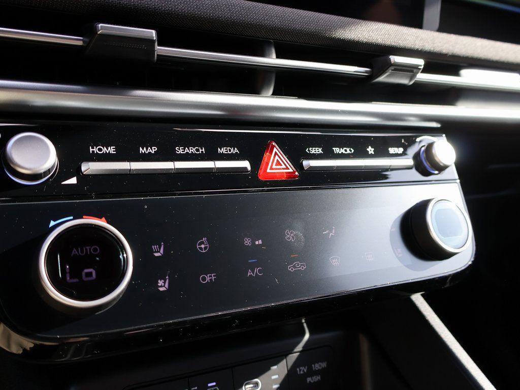 New 2026 Hyundai Santa Cruz Limited AWD/4WD image 36