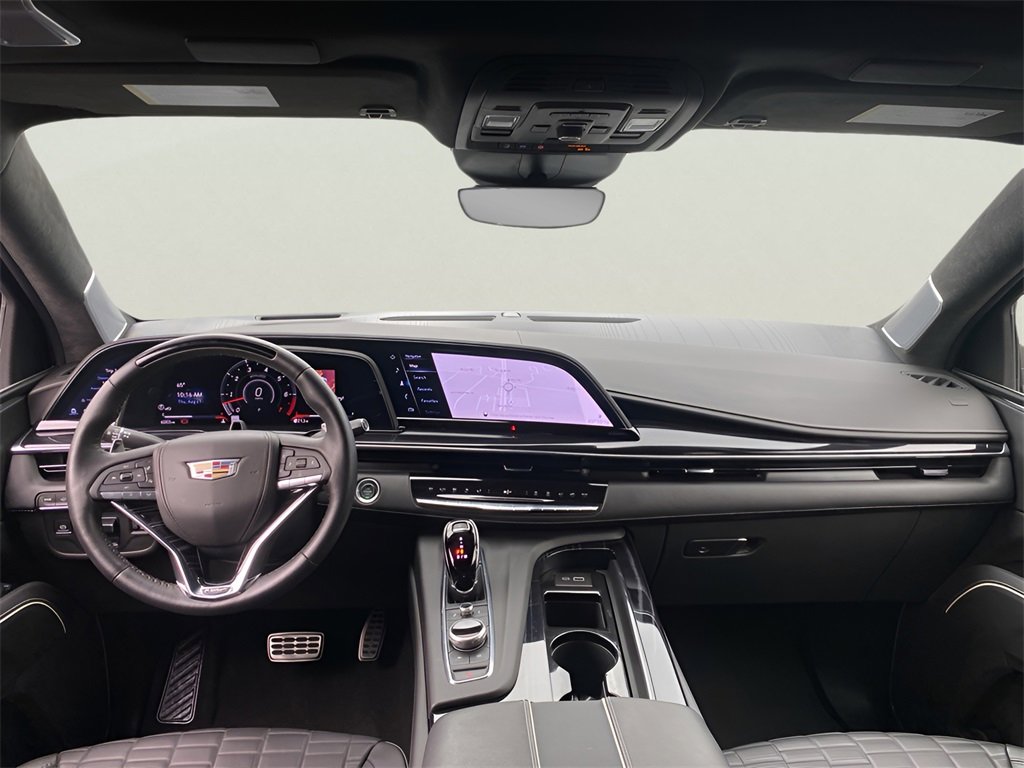 Certified 2024 Cadillac Escalade ESV V w/ Heavy-Duty Trailer Package image 14