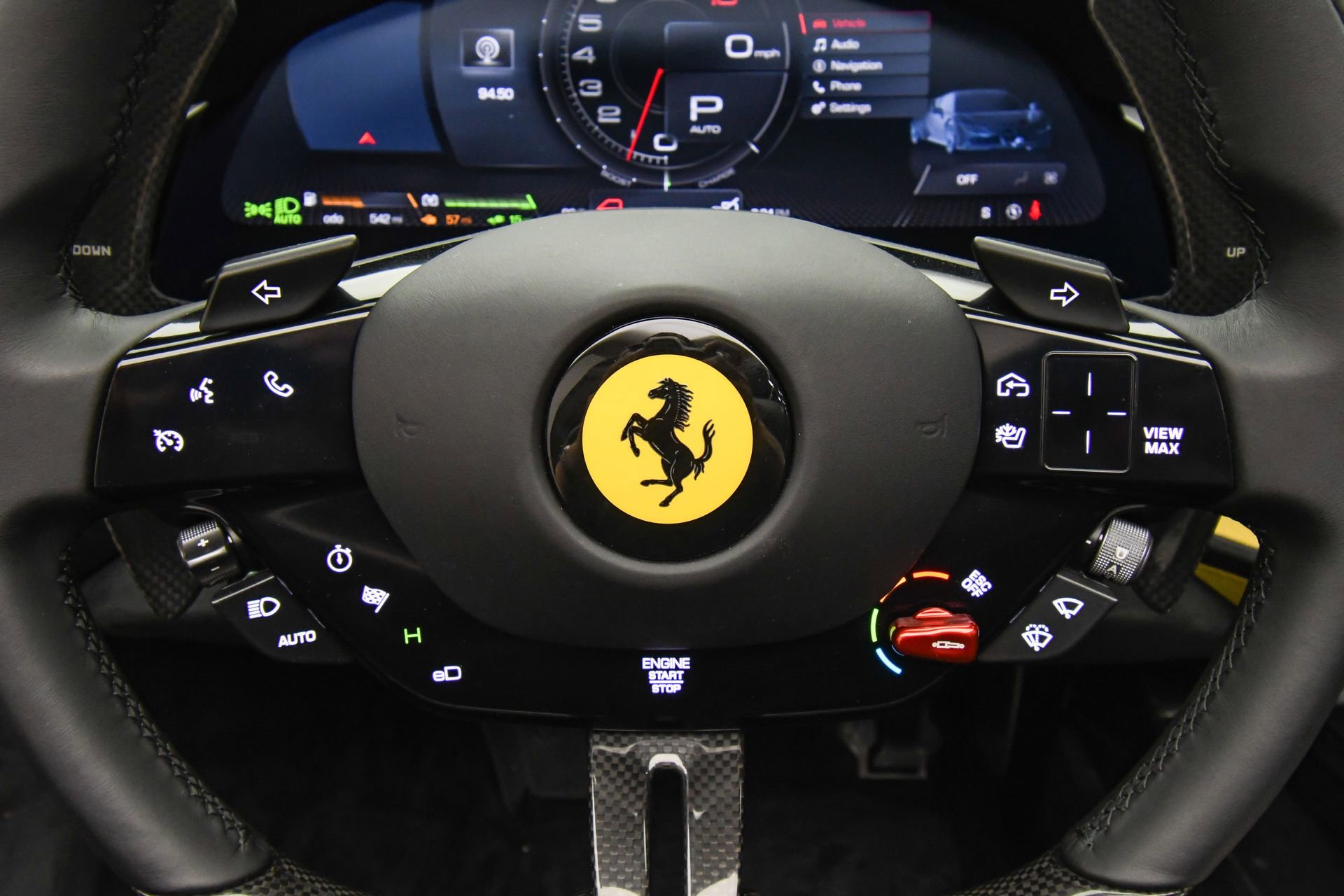 Used 2022 Ferrari SF90 Spider image 40