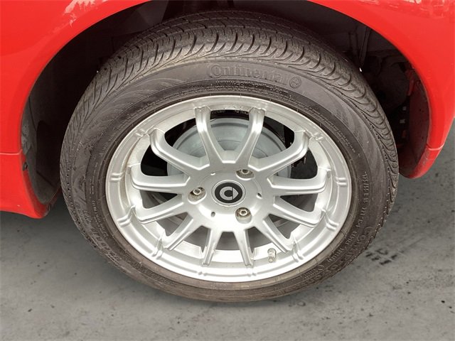 Used 2013 smart fortwo passion image 13