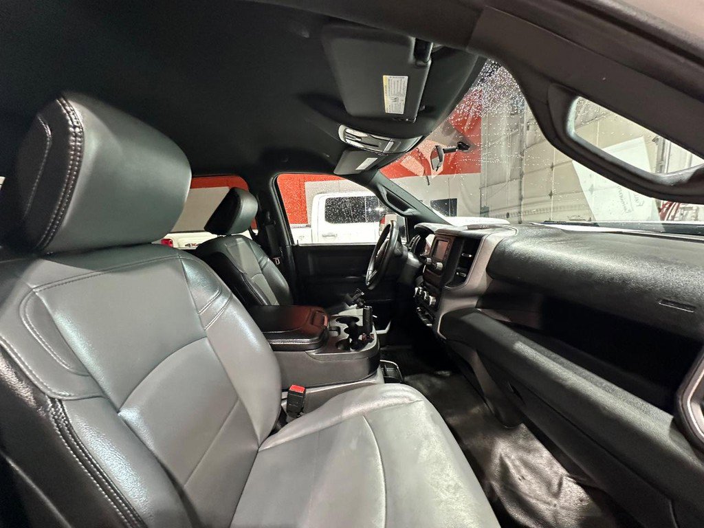 Used 2022 RAM 2500 Tradesman RWD image 16