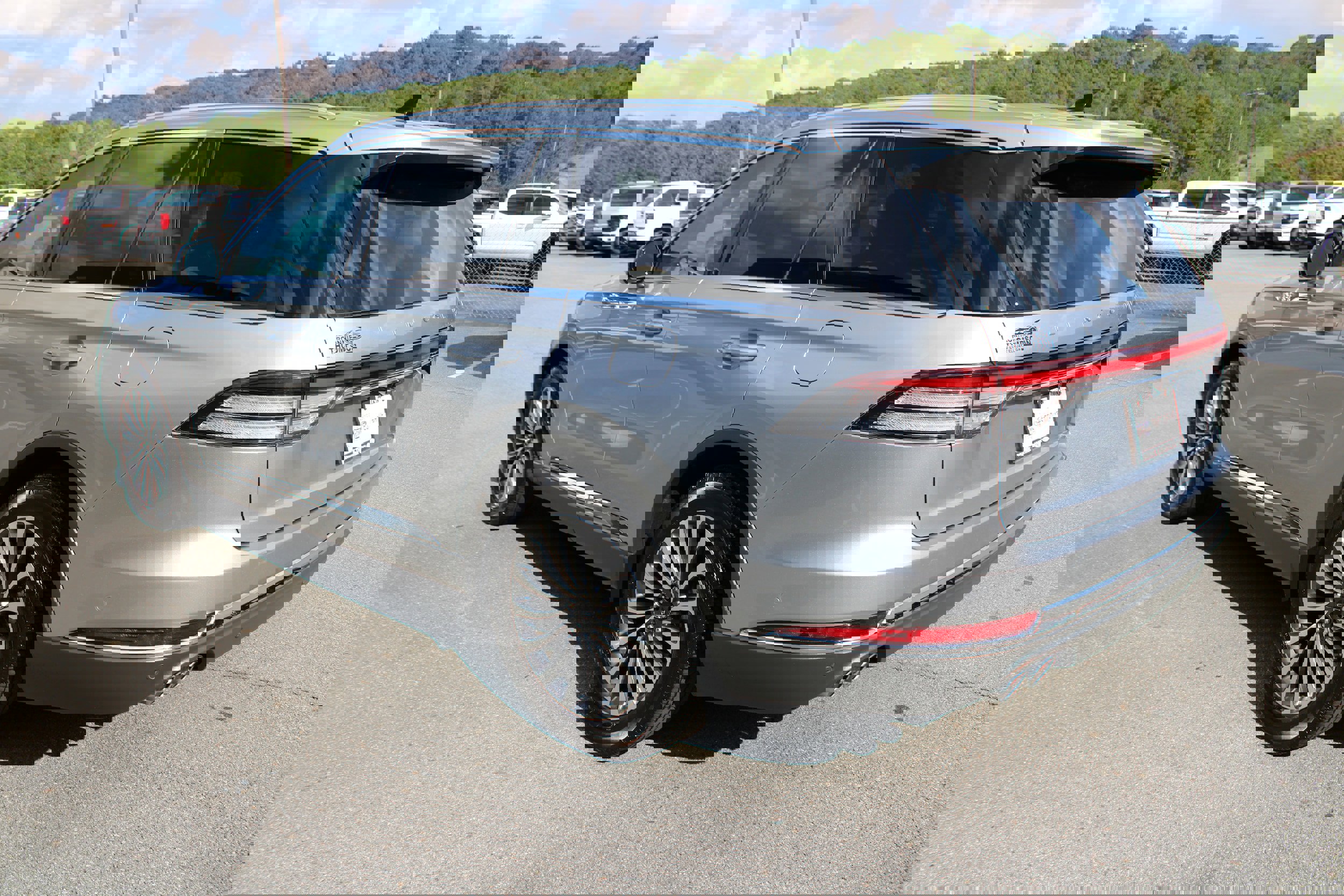 Used 2021 Lincoln Aviator Reserve w/ Equipment Group 201A image 5