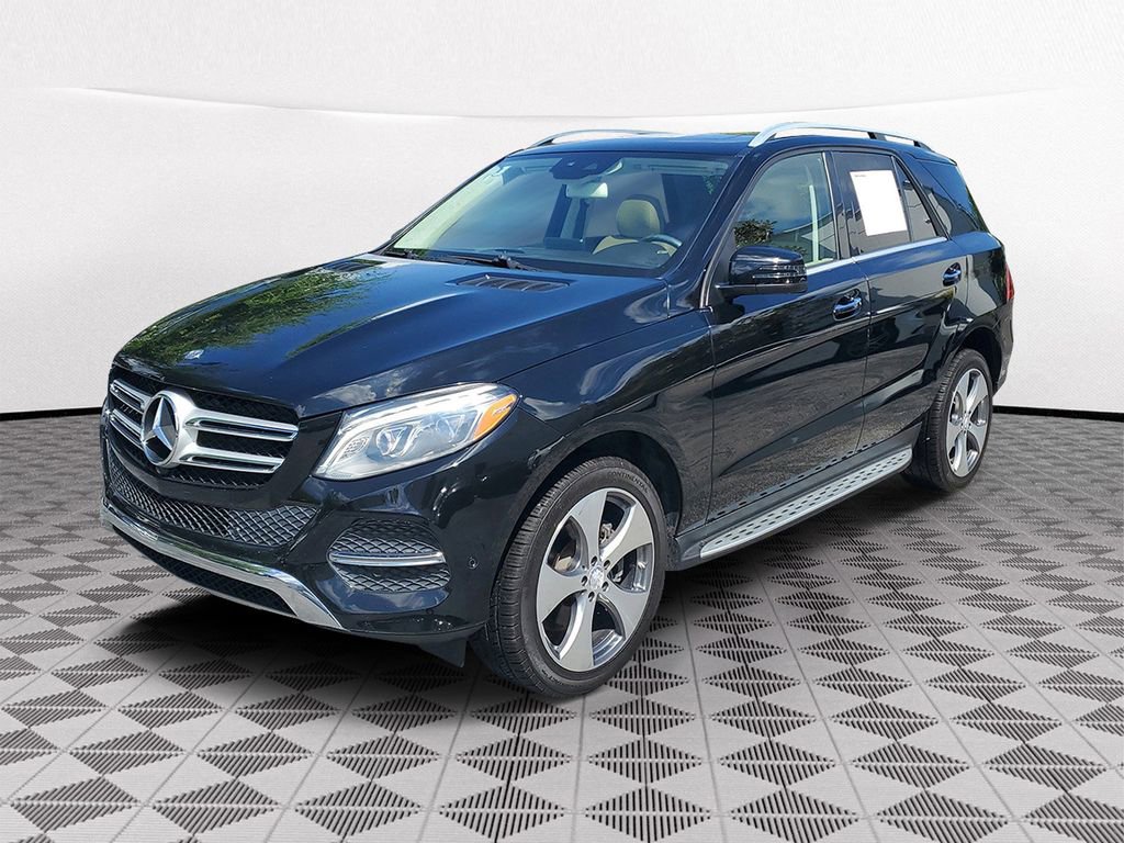 Used 2017 Mercedes-Benz GLE 350 w/ Premium 2 Package image 3
