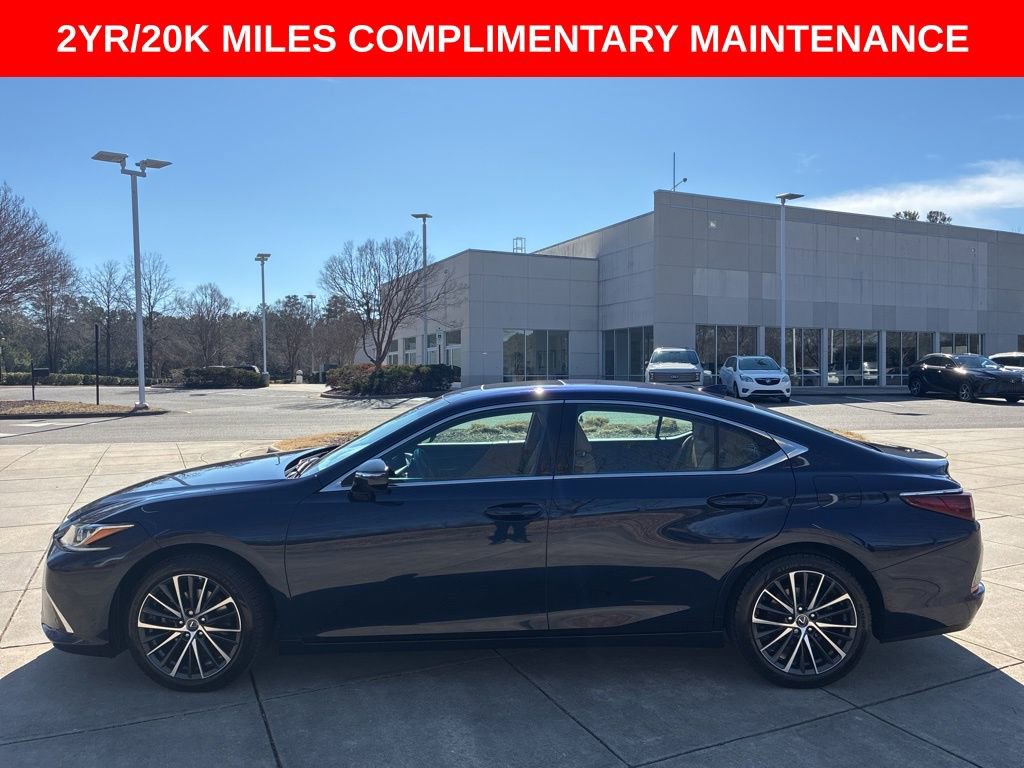 Certified 2022 Lexus ES 350 w/ Premium Package image 3