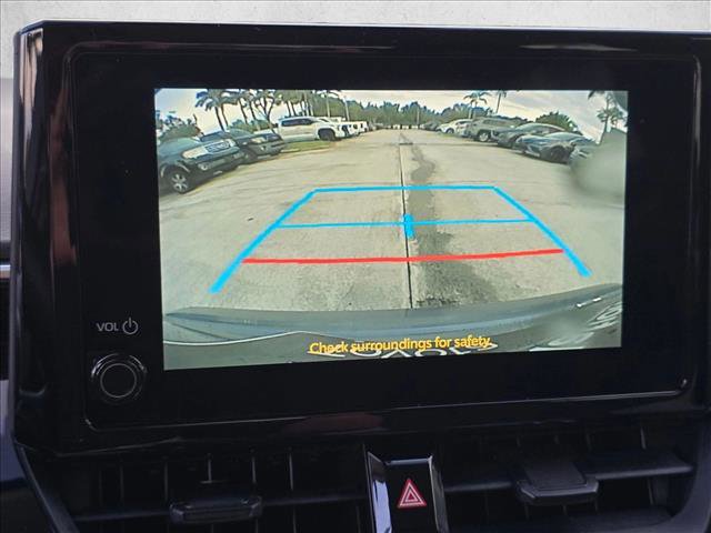 Used 2023 Toyota Corolla LE FWD image 17
