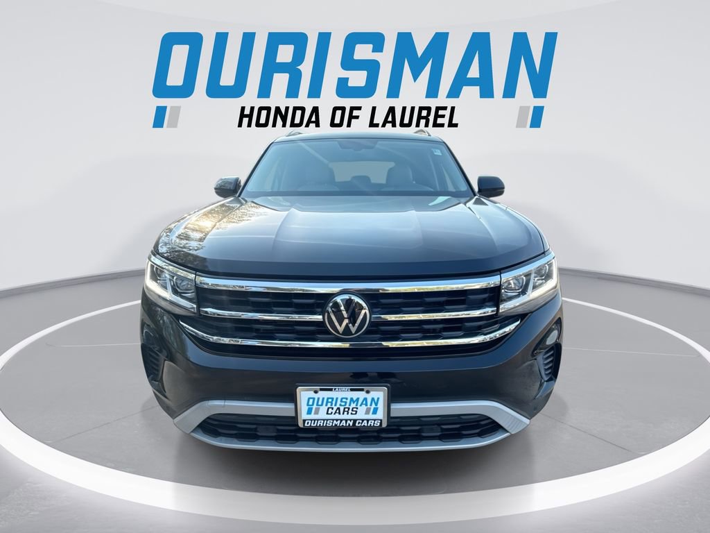 Used 2023 Volkswagen Atlas SE w/ Panoramic Sunroof Package image 3