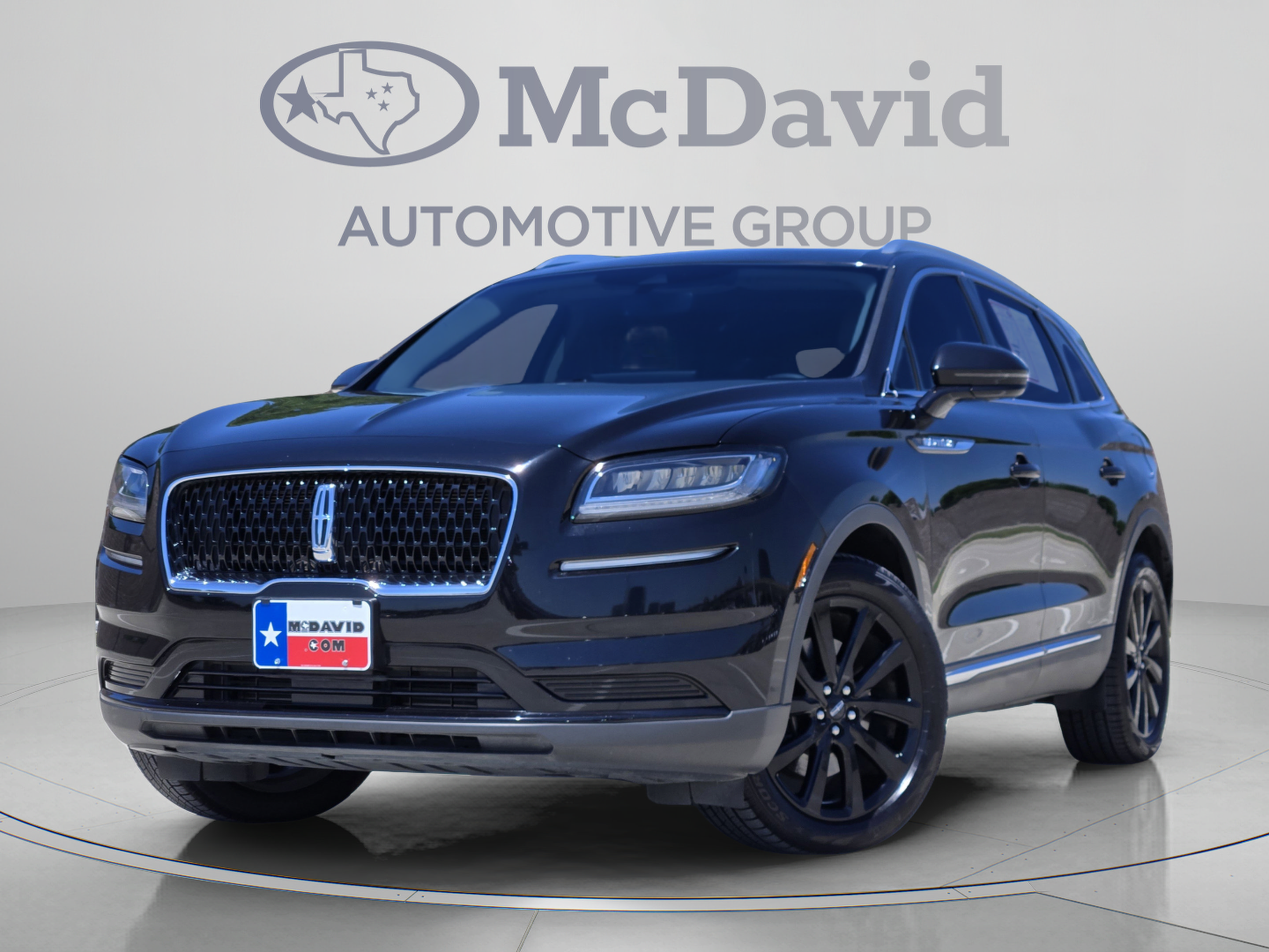 Used 2022 Lincoln Nautilus Reserve w/ Monochromatic Package AWD/4WD image 1