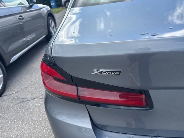 Used 2021 BMW 530i xDrive w/ Premium Package image 10