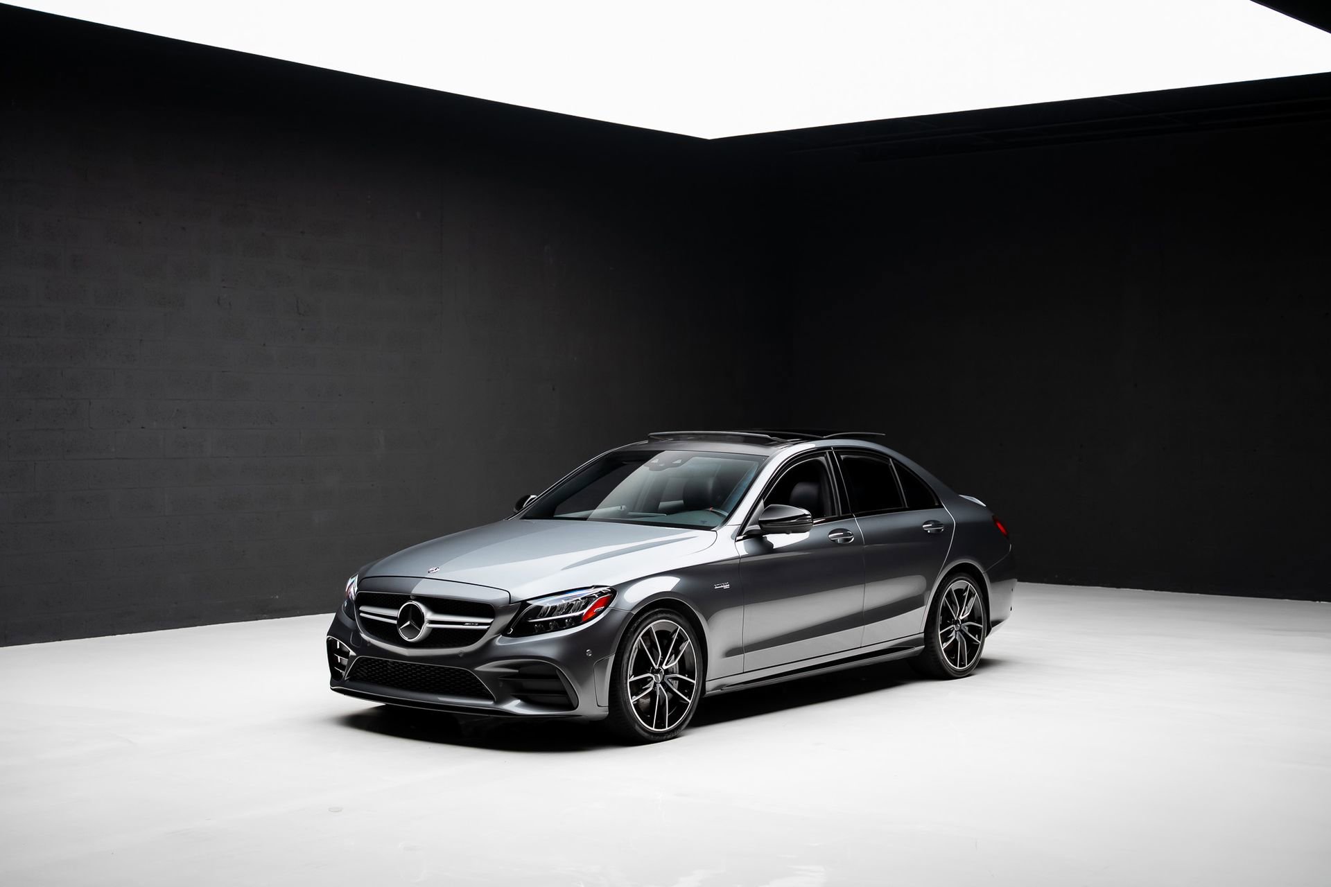 Used 2021 Mercedes-Benz C 43 AMG 4MATIC Sedan w/ Driver Assistance Package image 4
