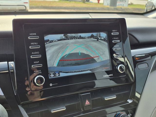 Used 2022 Toyota Camry SE w/ Convenience Package image 9