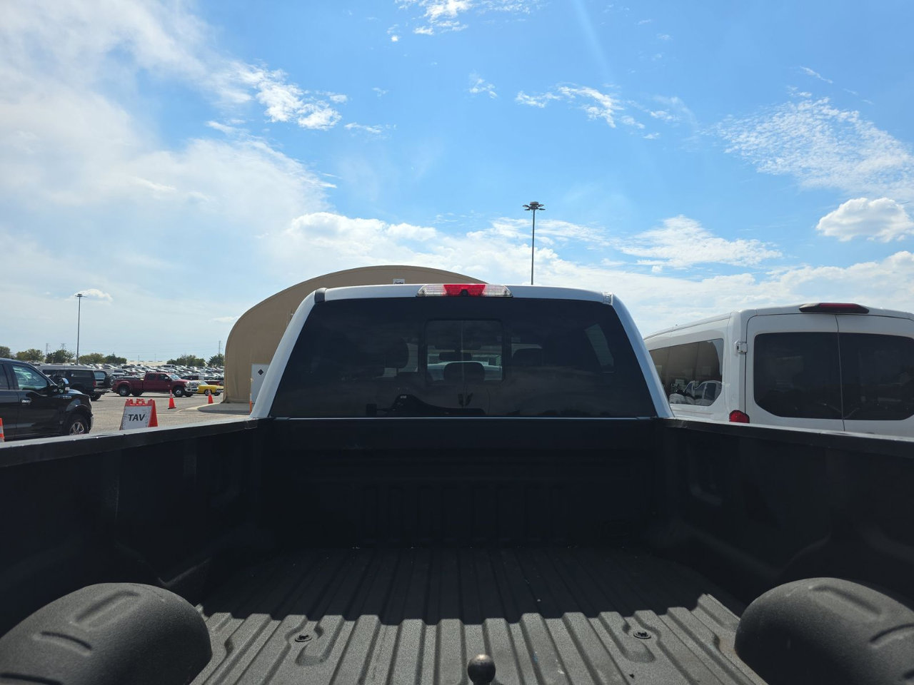 Used 2017 Ford F250 Lariat image 6