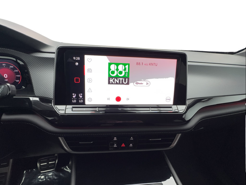 Used 2026 Volkswagen Atlas Cross Sport SEL R-Line AWD/4WD image 49