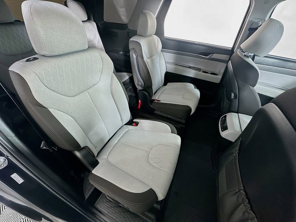 Used 2021 Hyundai Palisade SEL w/ Convenience Package image 12