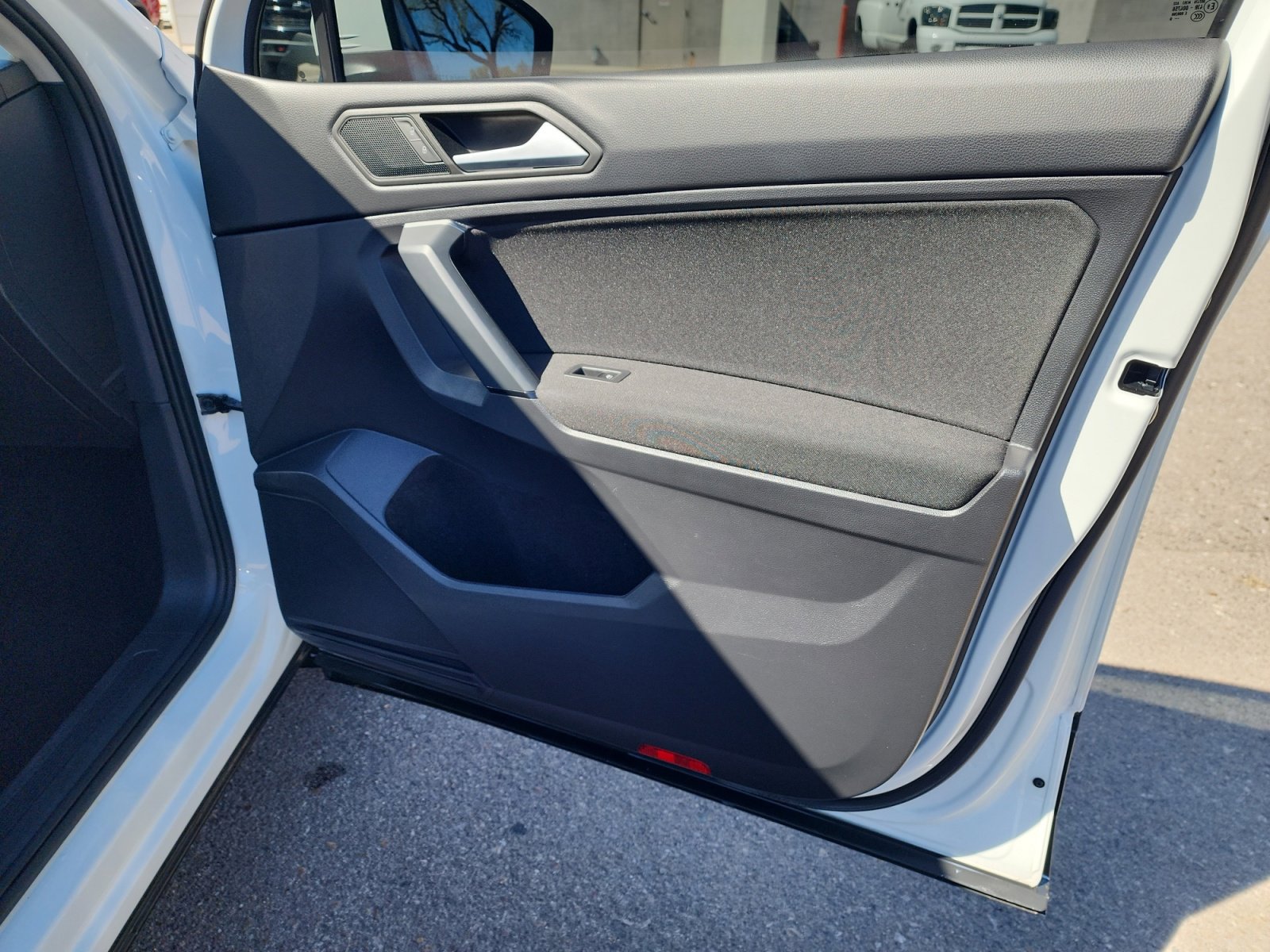 Used 2019 Volkswagen Tiguan S w/ Driver Assistance Package image 16