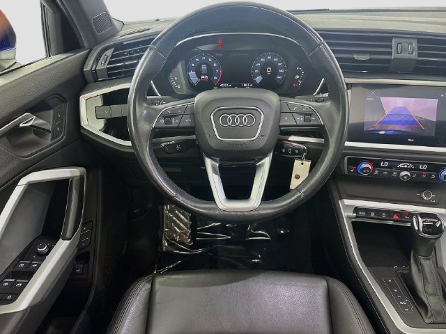 Used 2022 Audi Q3 2.0T Premium AWD/4WD image 21