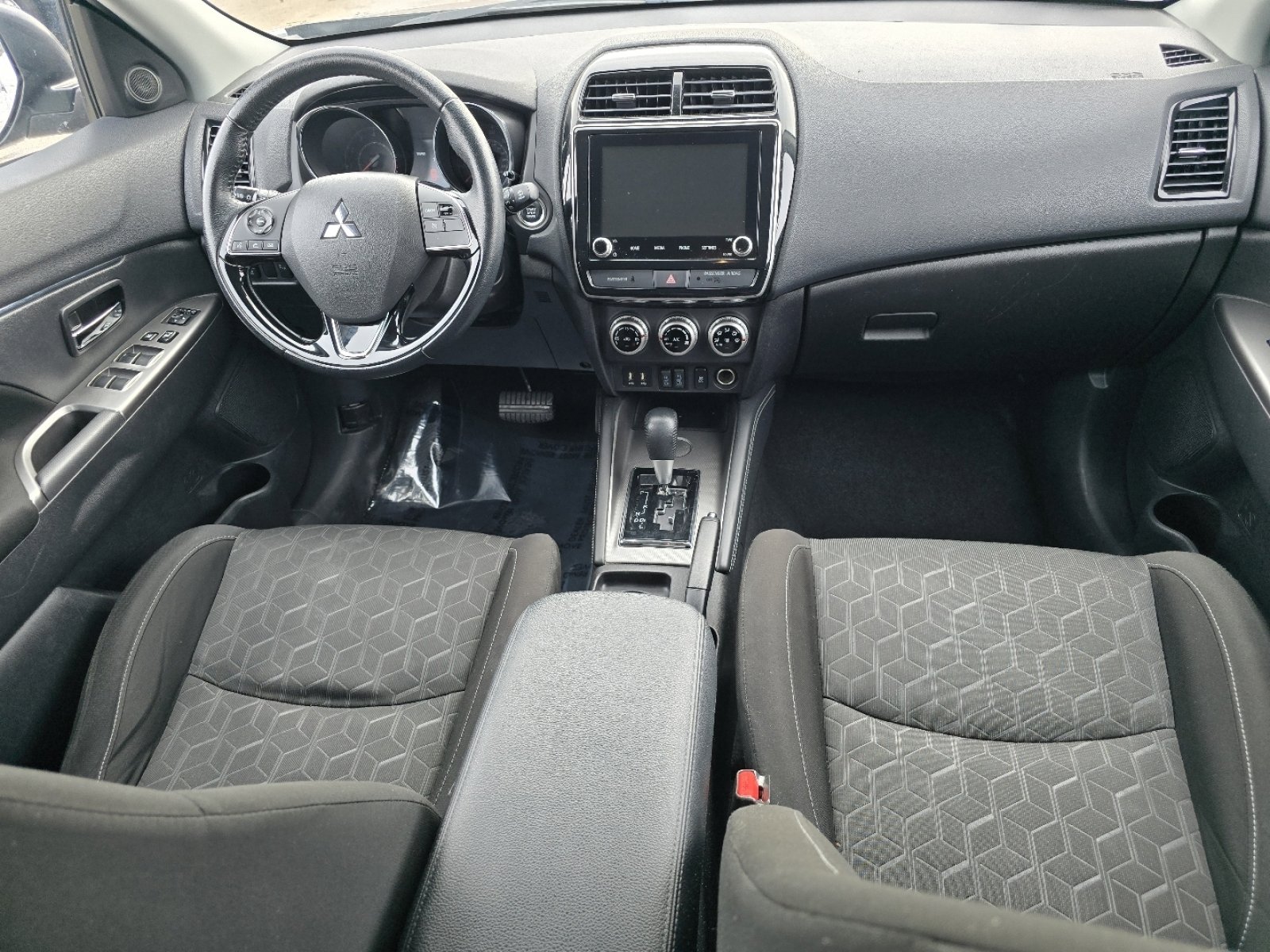 Used 2021 Mitsubishi Outlander Sport SE image 22