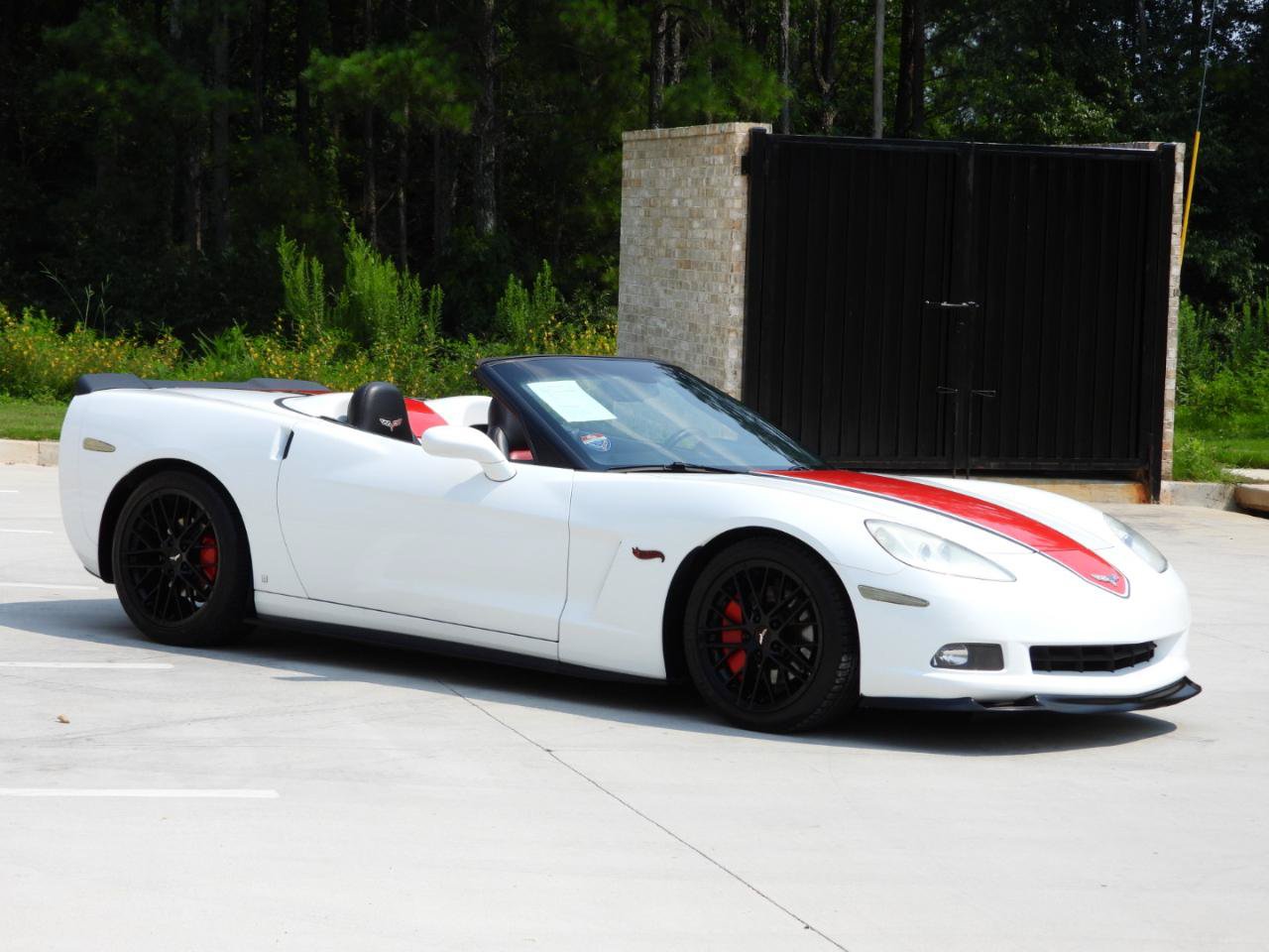 Used 2009 Chevrolet Corvette Convertible w/ Preferred Equipment Group RWD image 44