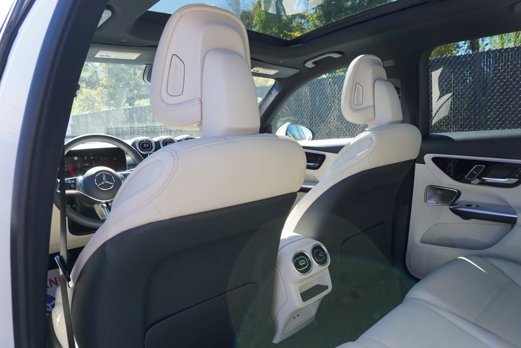 New 2026 Mercedes-Benz GLC 300 4MATIC image 47