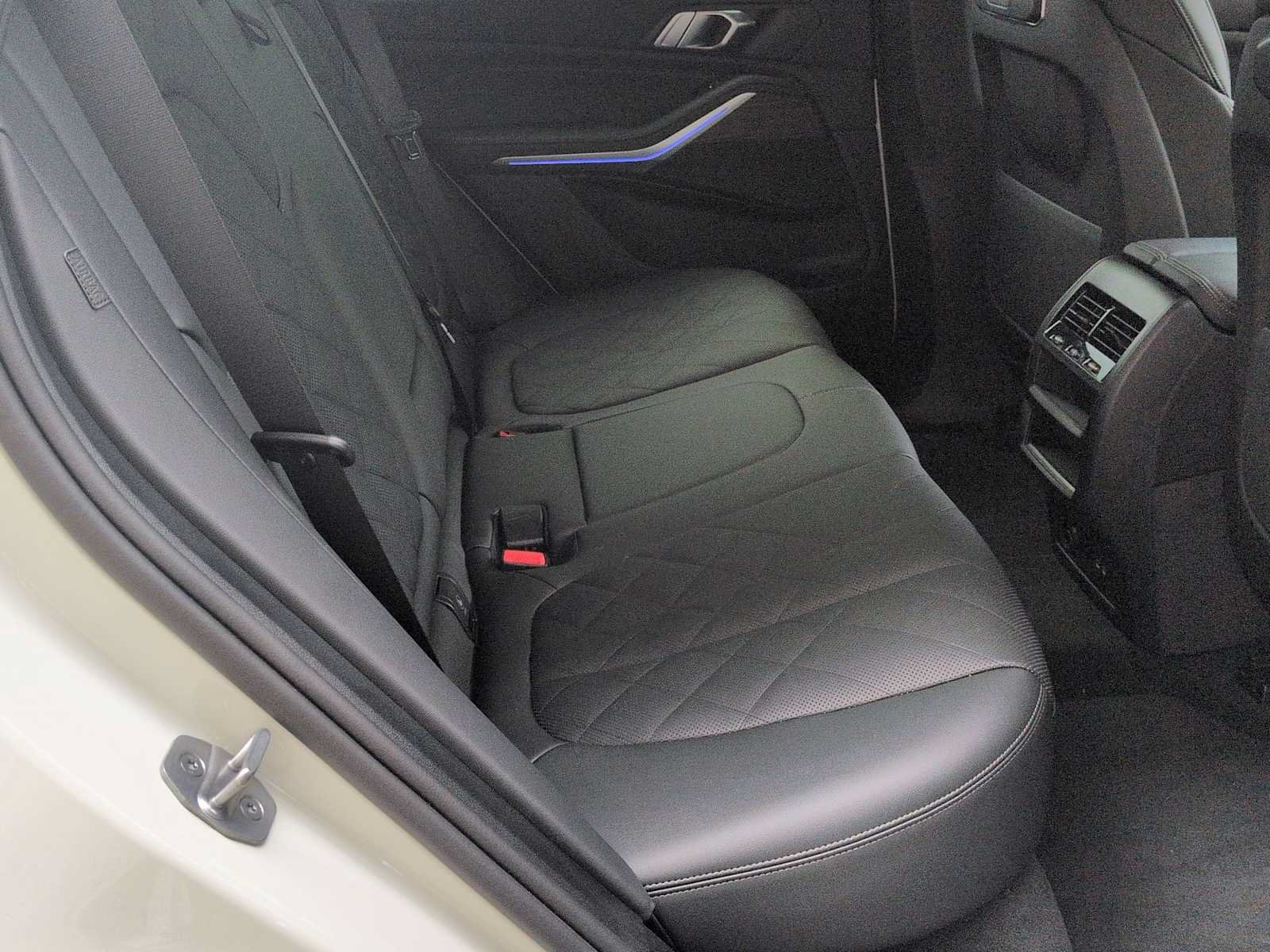 Used 2026 BMW X5 xDrive40i w/ Parking Assistance Package AWD/4WD image 22