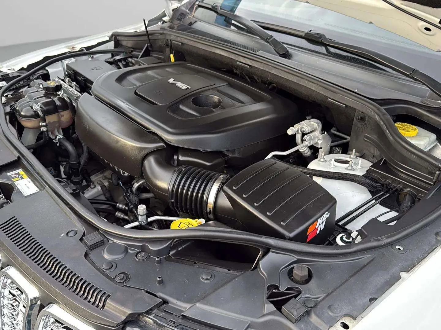 Used 2018 Jeep Grand Cherokee Limited image 11