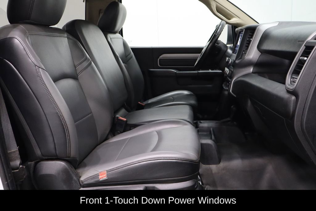 Used 2020 RAM 2500 Tradesman w/ Chrome Appearance Group AWD/4WD image 10