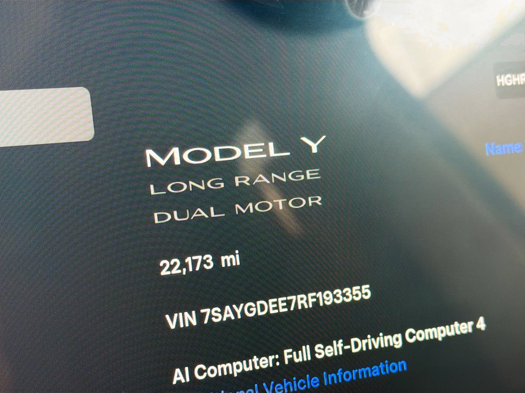 Used 2024 Tesla Model Y Long Range image 17