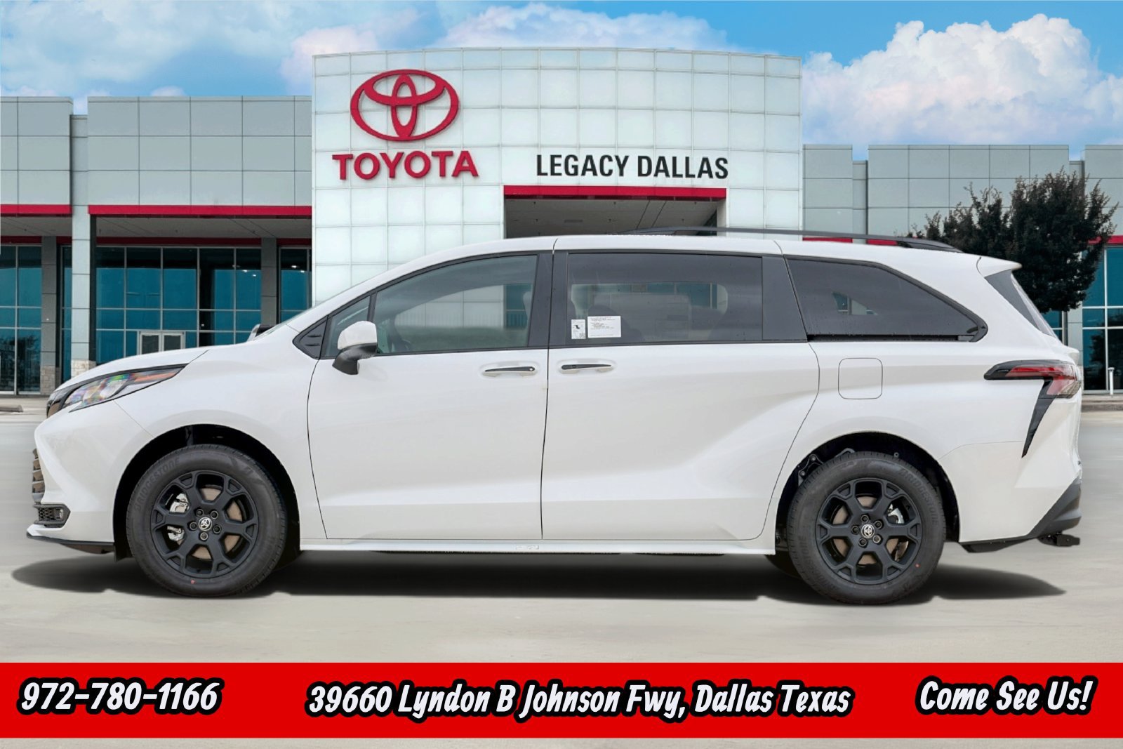 New 2026 Toyota Sienna XLE Woodland Edition AWD/4WD image 7