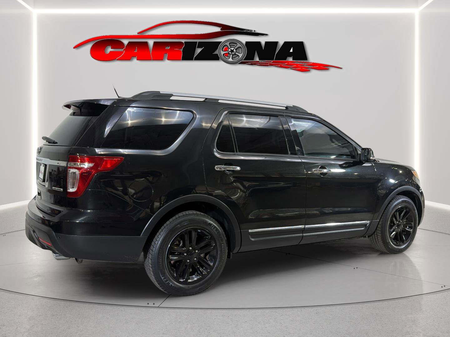 Used 2014 Ford Explorer XLT FWD image 4