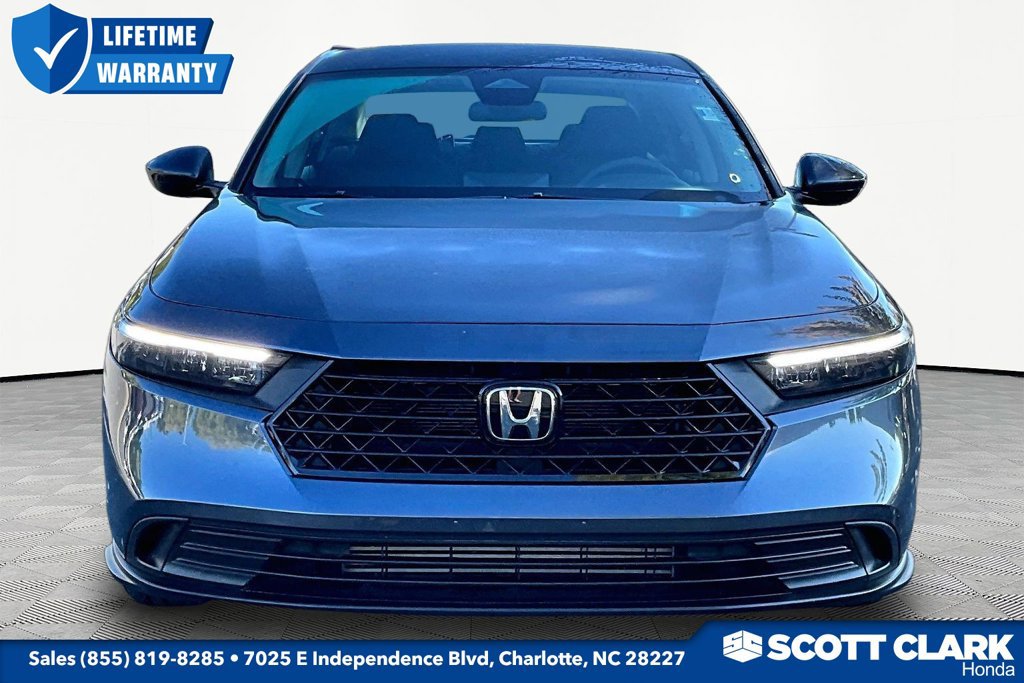 Used 2025 Honda Accord LX image 2
