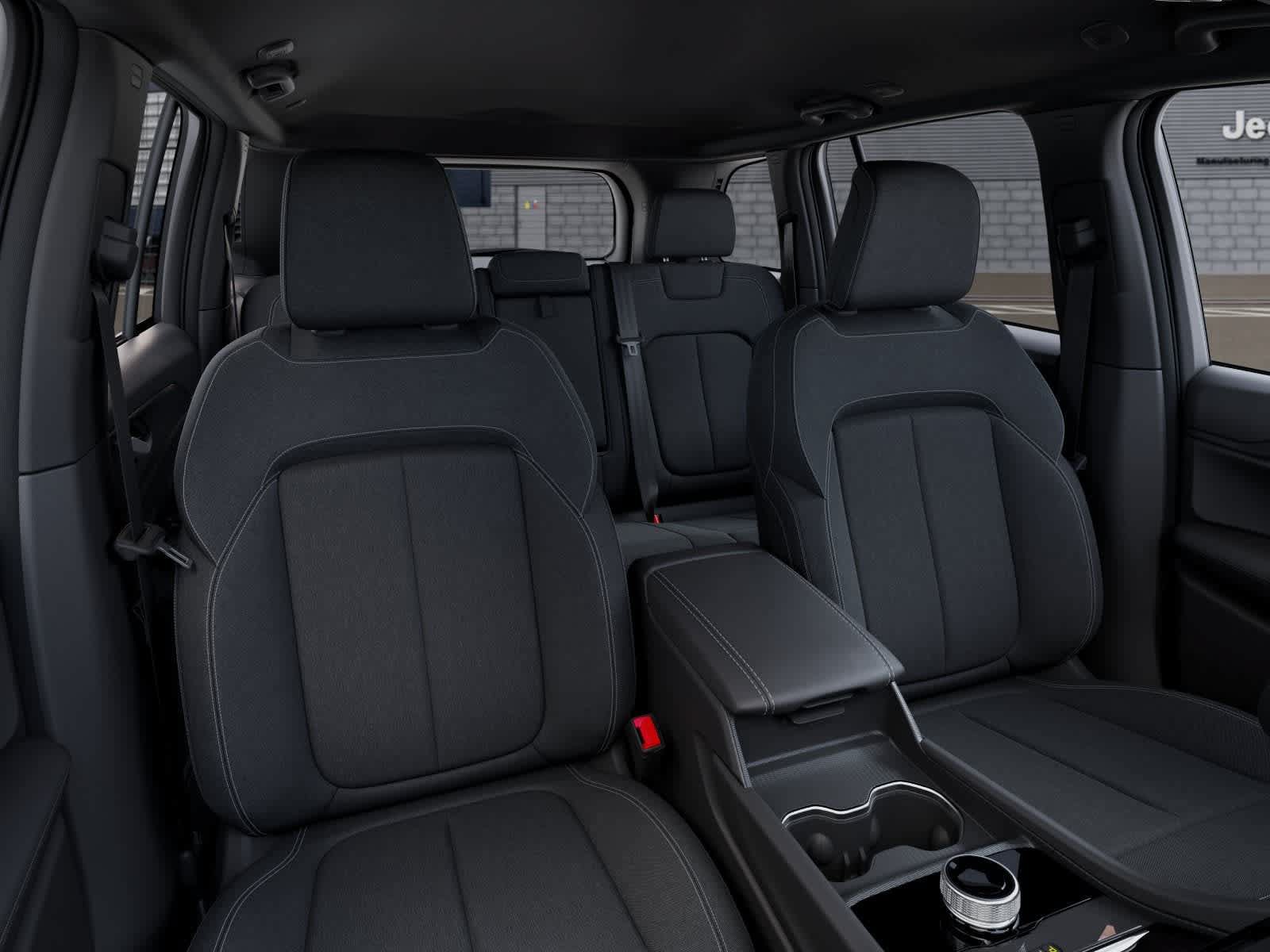 New 2026 Jeep Grand Cherokee Laredo AWD/4WD image 9