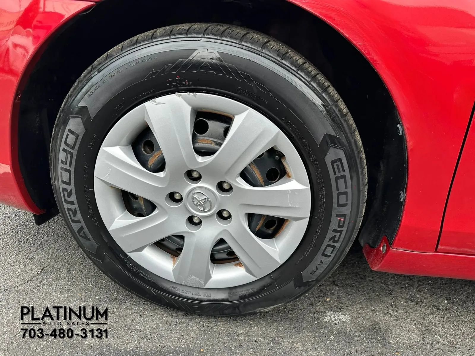 Used 2011 Toyota Camry LE FWD image 19