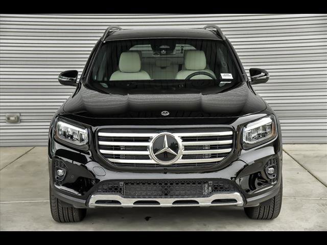 New 2025 Mercedes-Benz GLB 250 4MATIC video 2