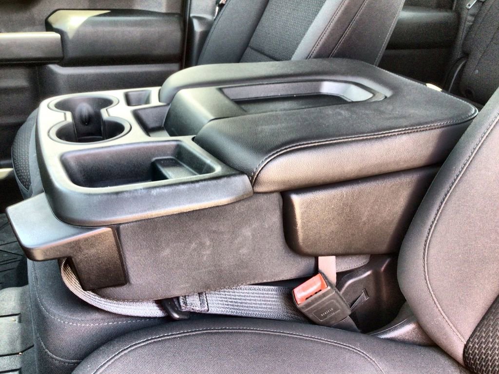 Used 2020 Chevrolet Silverado 1500 Custom w/ Custom Value Package image 36