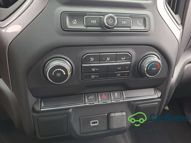 Used 2020 Chevrolet Silverado 1500 Custom w/ Custom Value Package AWD/4WD image 16