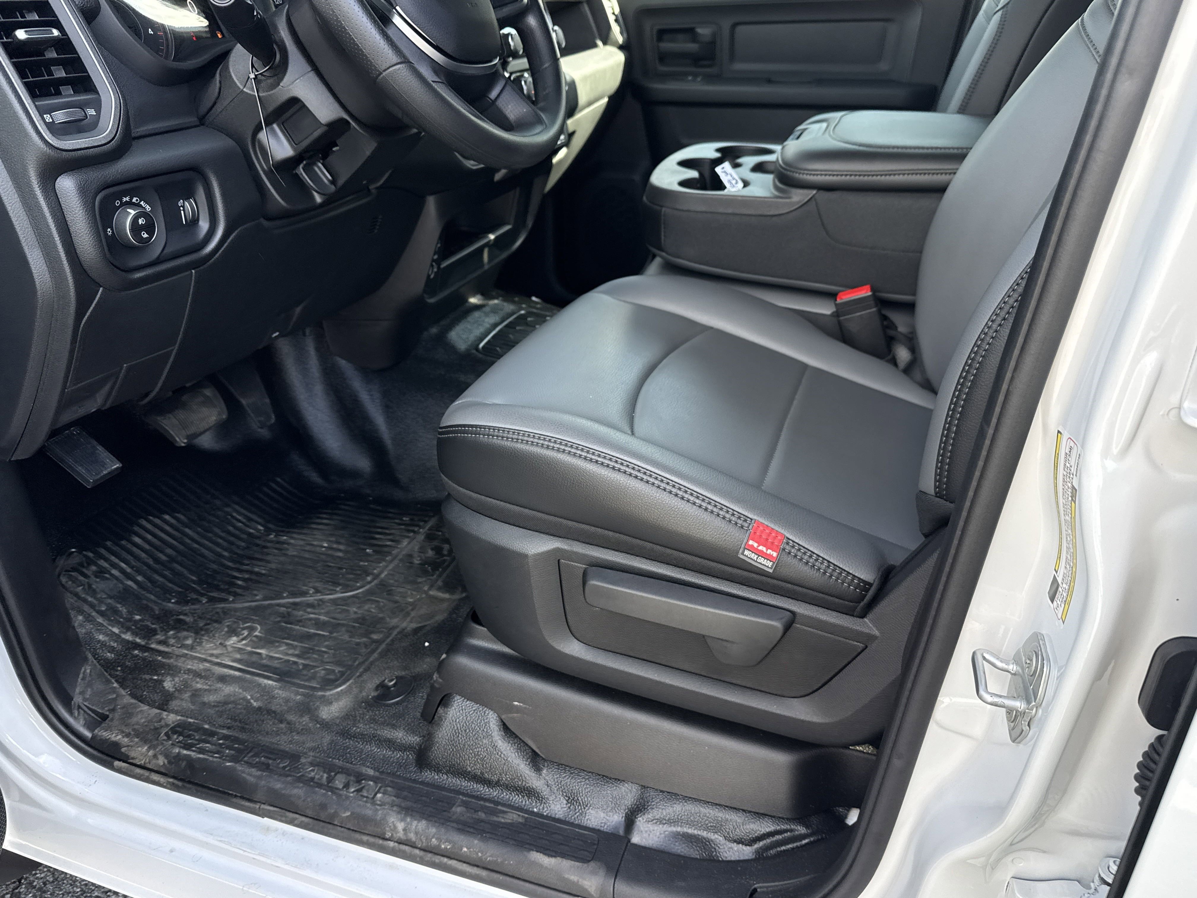 New 2025 RAM 5500 Tradesman image 16