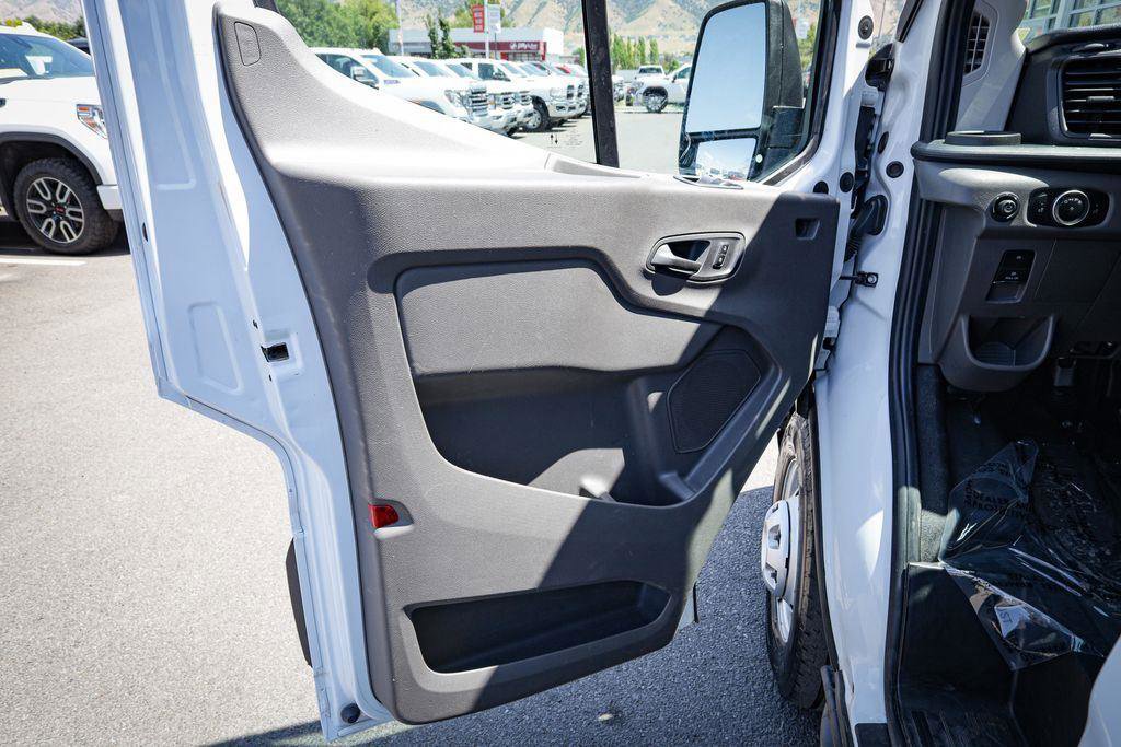 Used 2023 Ford Transit 250 Medium Roof AWD w/ Load Area Protection Package image 13