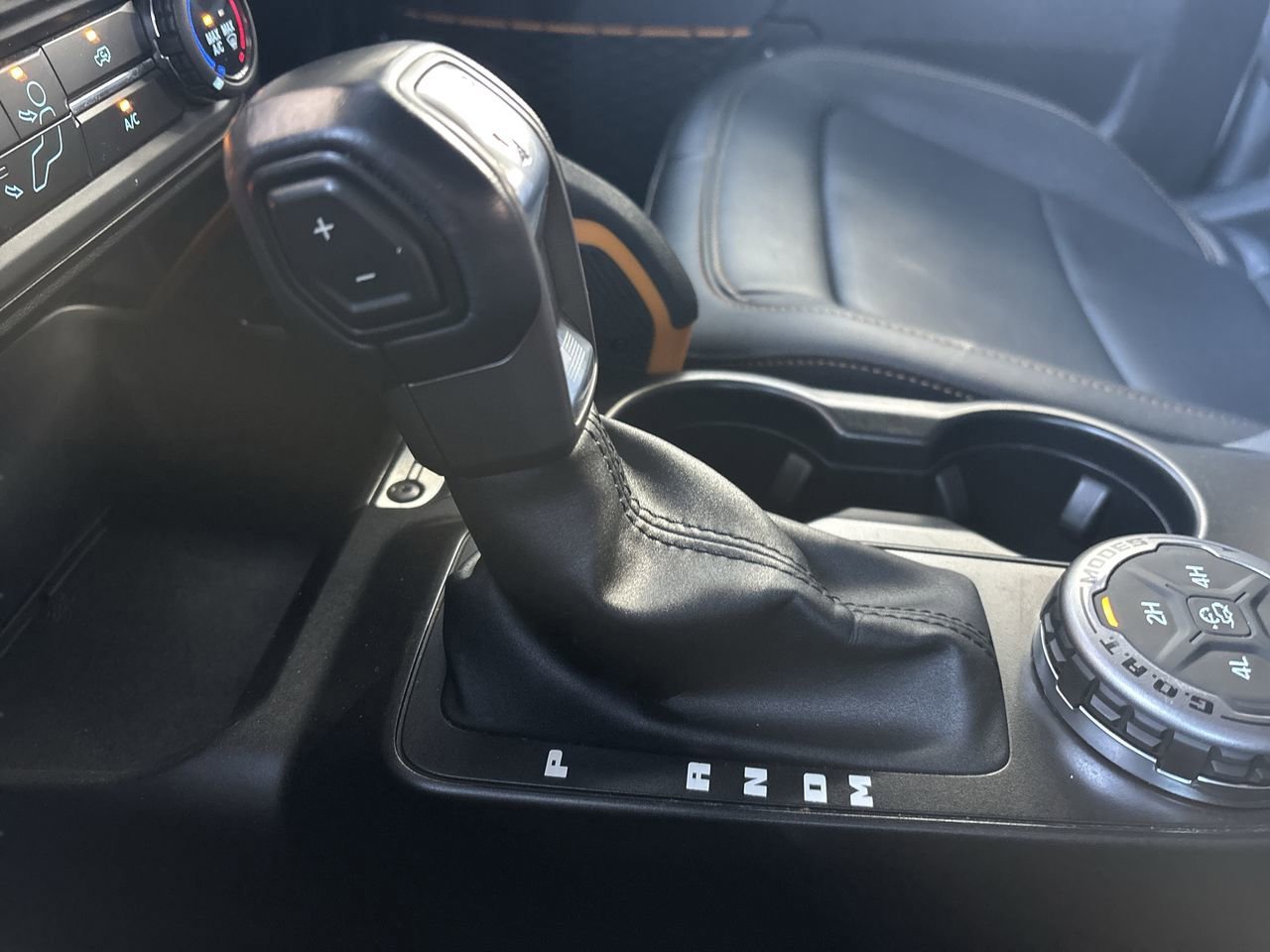 Used 2022 Ford Bronco Badlands image 24